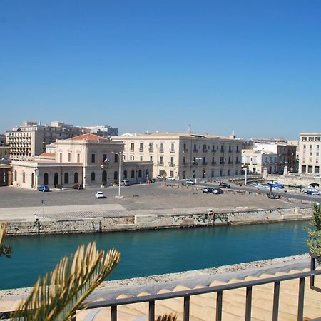 Bed and Breakfast L'Approdo Delle Sirene Сиракузы Экстерьер фото