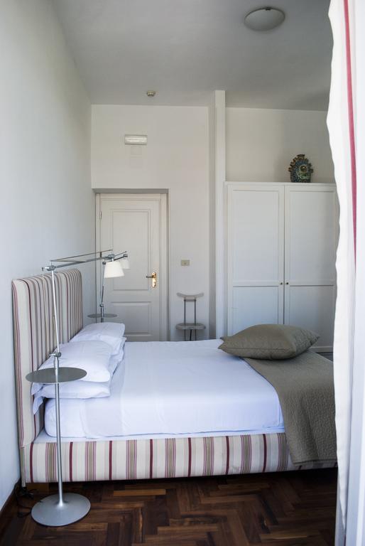 Bed and Breakfast L'Approdo Delle Sirene Сиракузы Экстерьер фото
